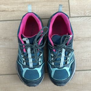 Merrill hiking shoes